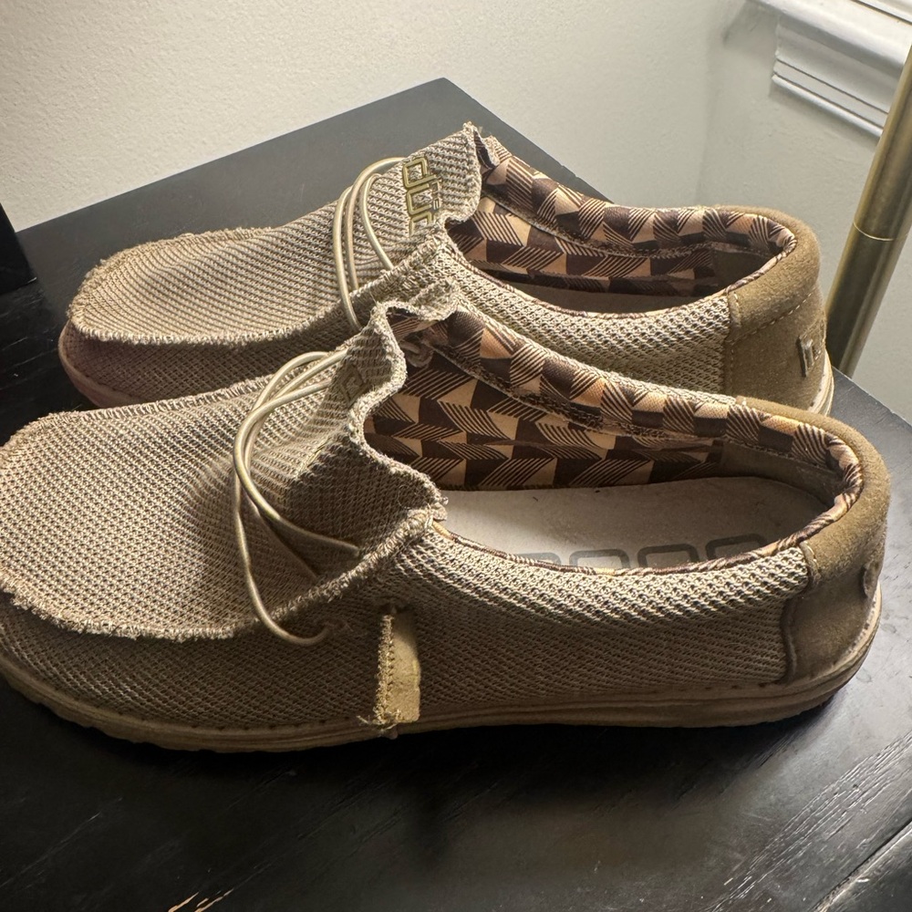 Hey Dude light tan slip-ons
